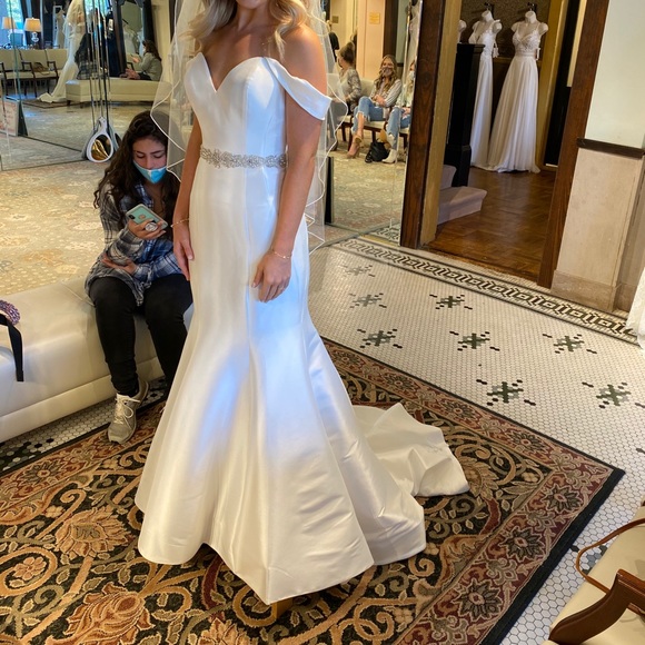 Allure Bridal Wedding Dress